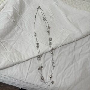 FREE IF BUNDLED Long silver necklace
